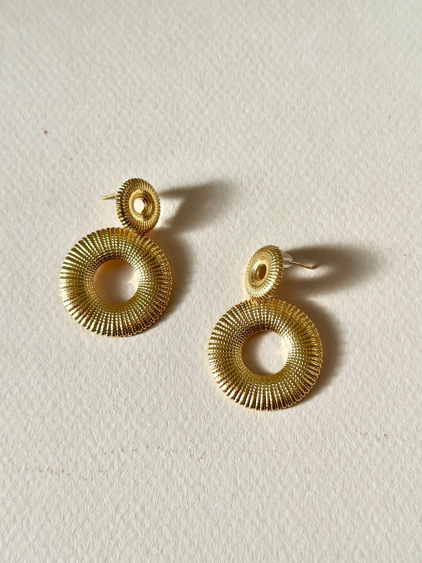 "All Things New" Statement Earring with Decorated Wide Ring – Gold